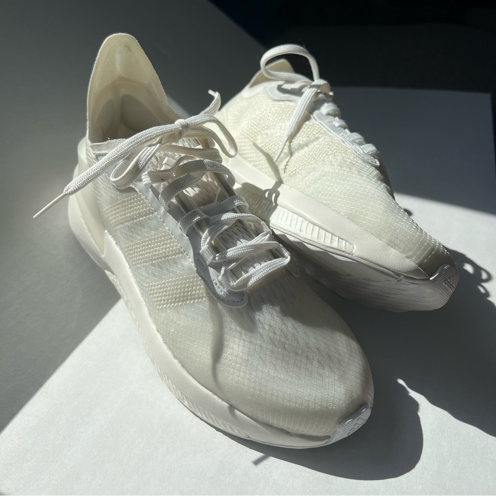 Adidas Avryn Sneakers Women's White Athletic Shoes Size 7 - Picture 5 of 10